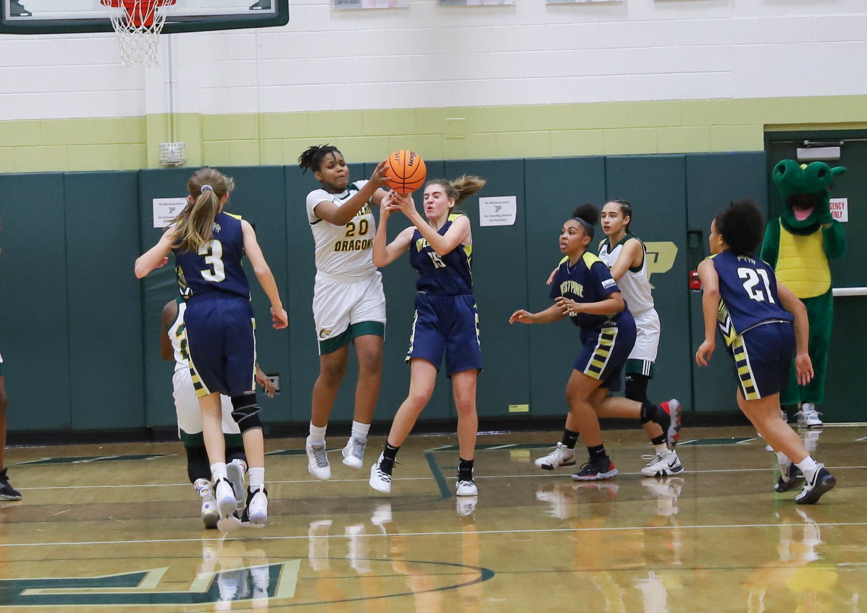 Southern Middle Girls Win-9.jpg
